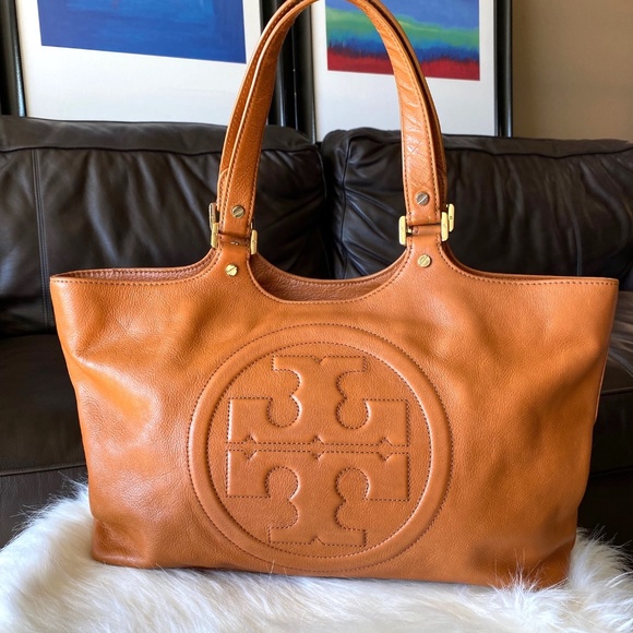 Tory Burch Handbags - Vintage Tory Burch Bombe Glazed Leather Tote in Tan (EUC)